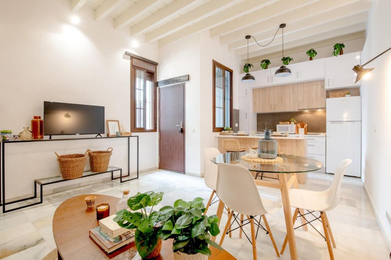 Home2Book Amelia'S Pottery, Triana Sevilla Exterior foto